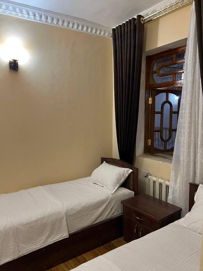 Boutique Zarin&Ngiz Hotell Buchara Exteriör bild