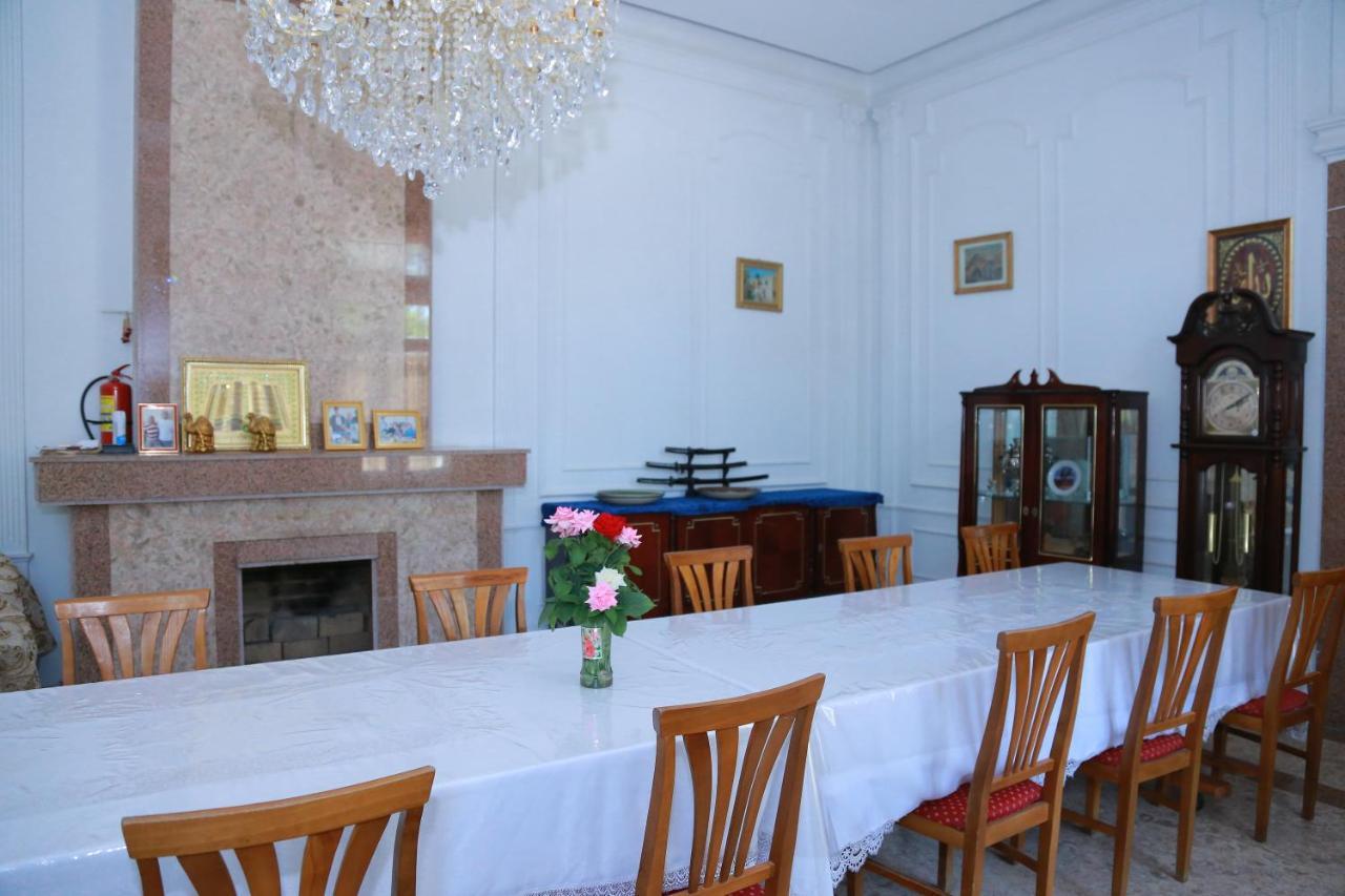 Boutique Zarin&Ngiz Hotell Buchara Exteriör bild
